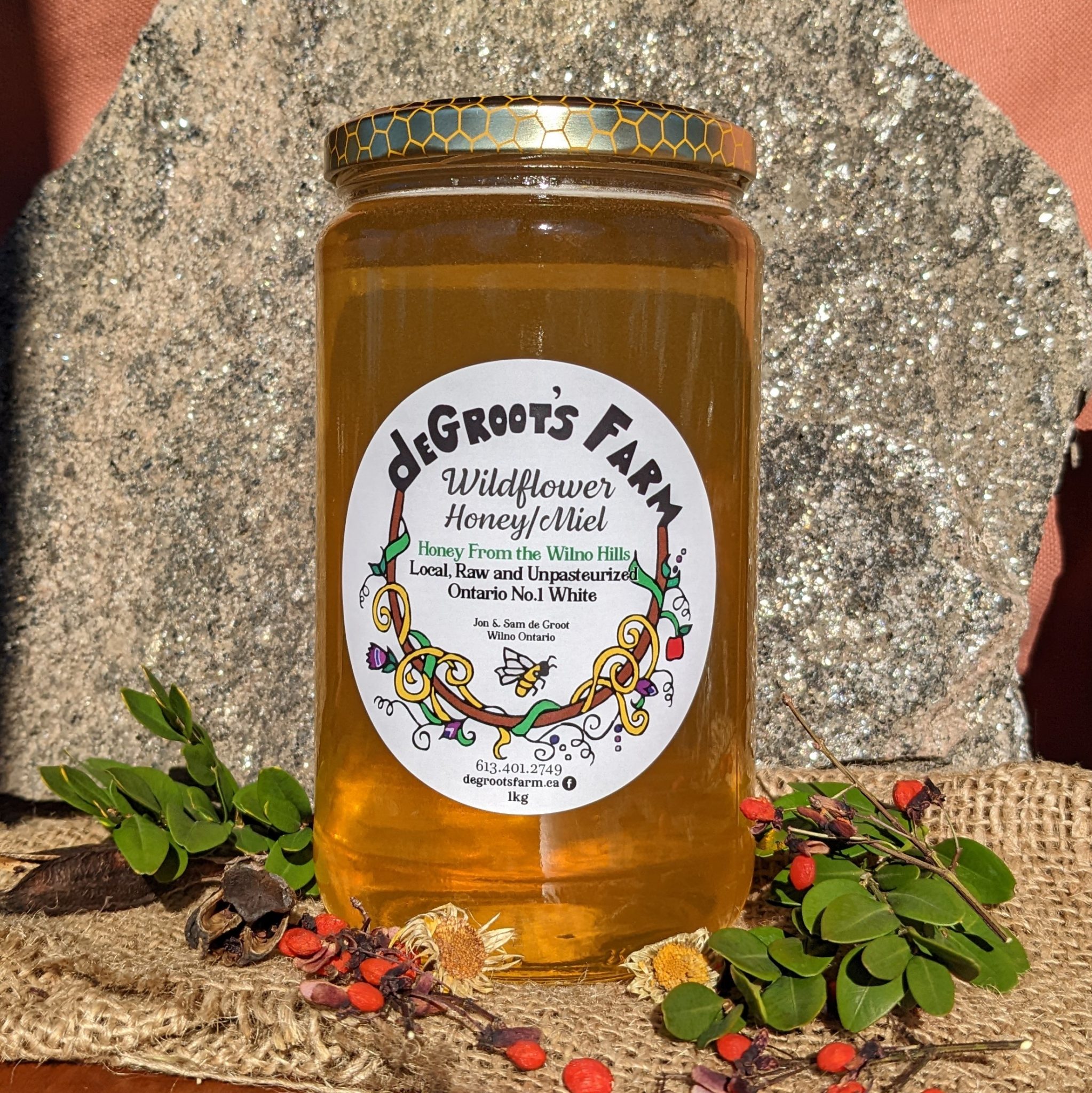 Wildflower Raw Honey - deGroots Farm and Apiaries